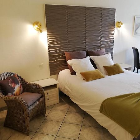 Chambre D'Hotes La Potiniere Saint-Raphaël Zewnętrze zdjęcie