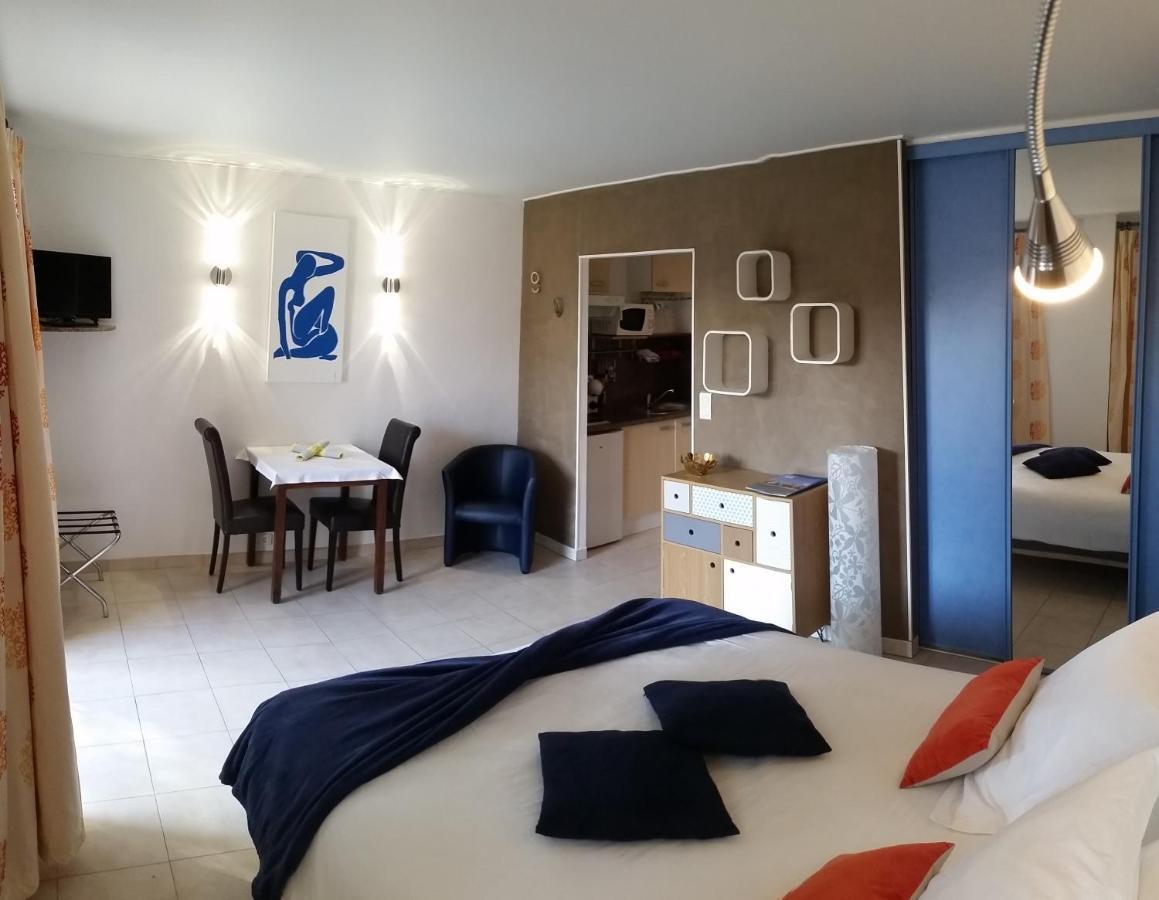 Chambre D'Hotes La Potiniere Saint-Raphaël Zewnętrze zdjęcie
